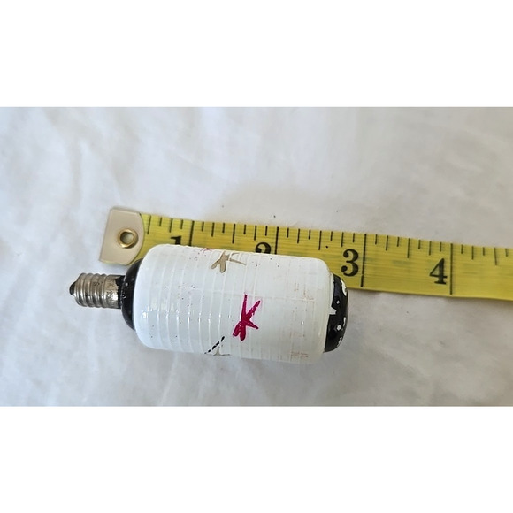 Antique Milk Glass Parakeet (set of 2) and Lantern Light Bulbs Untested - Picture 10 of 11